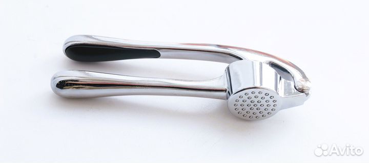 Чеснокодавка