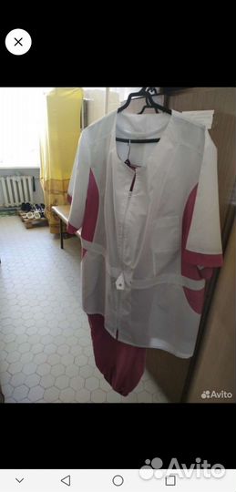 Медицинский костюм женский