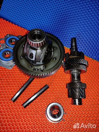 Главная пара 73/18 МКПП NHW. Подшипник в колокол