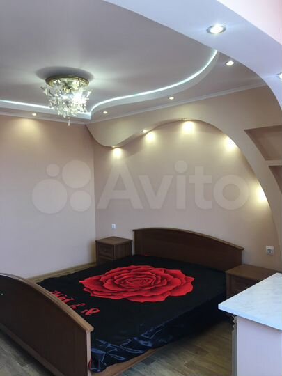 3-к. квартира, 80 м², 8/9 эт.