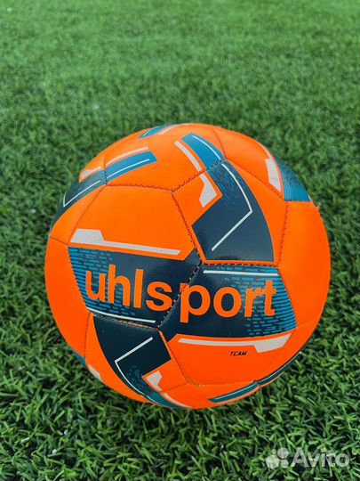 Футбольный мяч uhlsport