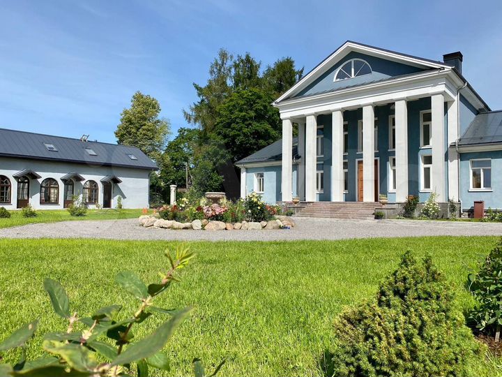 Коттедж 500 м² на участке 60 сот.