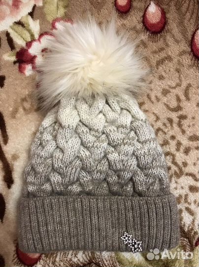 Новая зимняя женская шапка