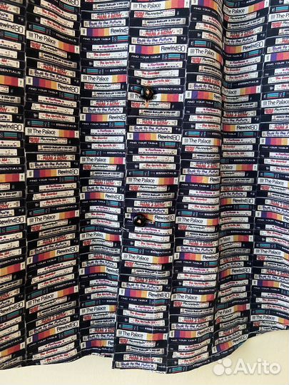 Рубашка с видеокассетами 48-50