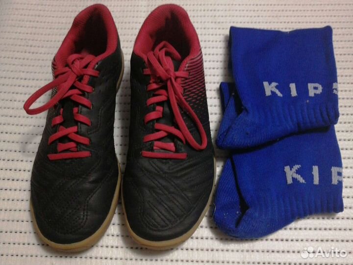 Футзалки, гольфы