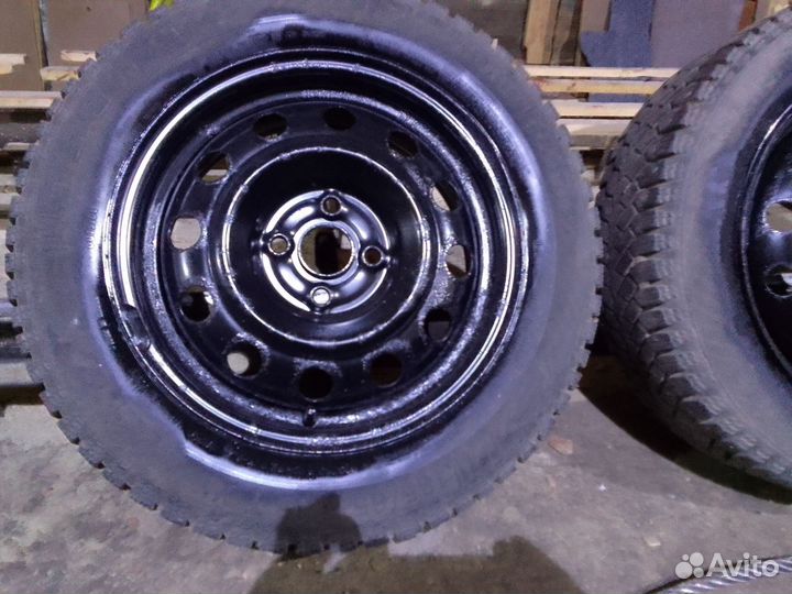 Gislaved Euro Frost 5 185/60 R15 90