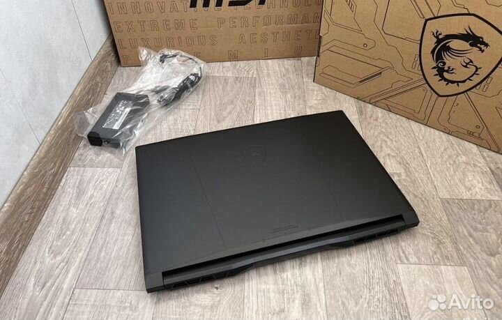 Новый MSI Katana 17/ RTX2050/ Core i5