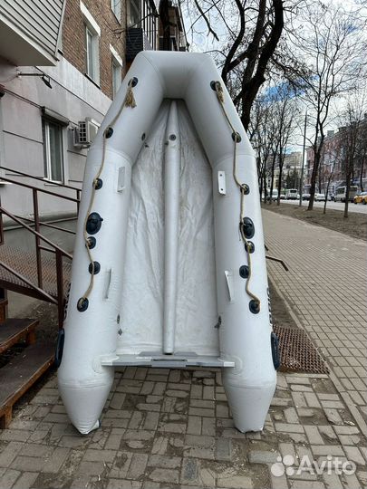 Лодка надувная Brig D330