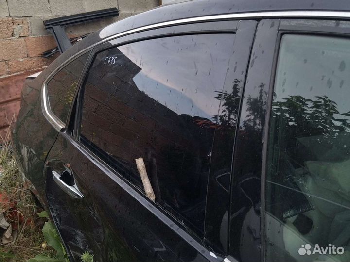 Nissan Teana j 32 стекло