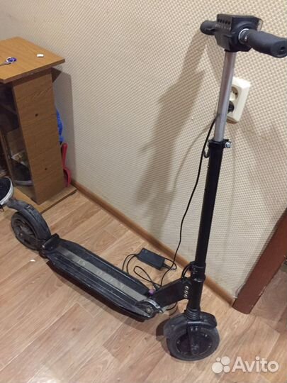 Самокат взрослый электрический бу