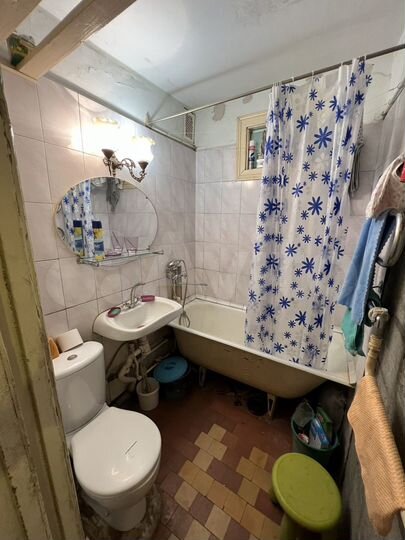 2-к. квартира, 42 м², 2/5 эт.