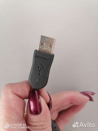 Веб-камера Microsoft