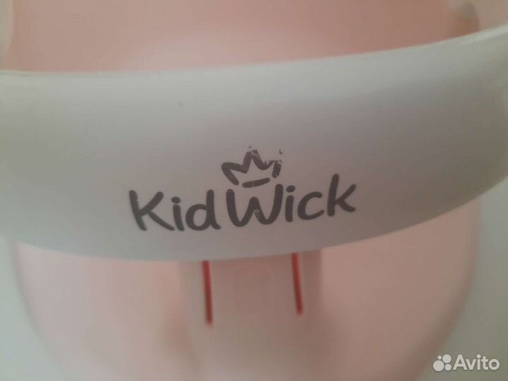 Сидение для купания детей KidWick