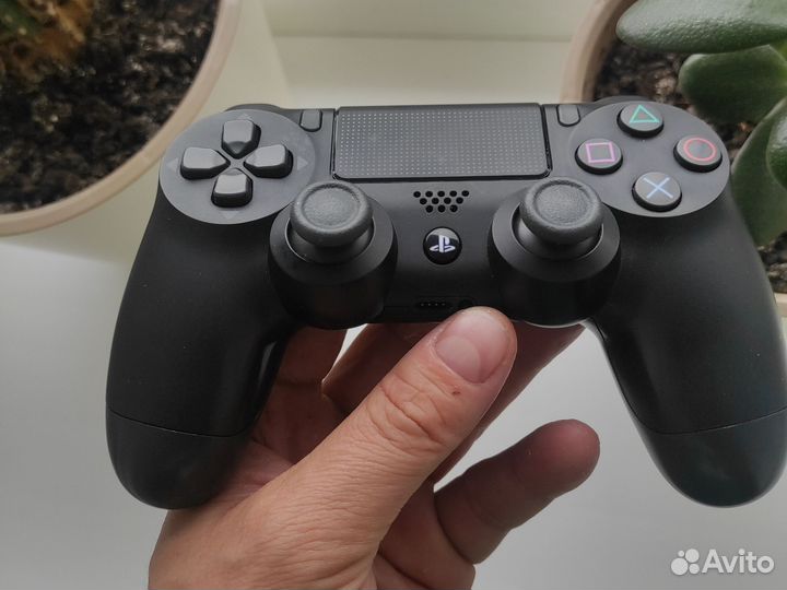 Sony PS4. Dual shock 4. Геймпад. Оригинал