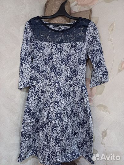 Платье женское 42 44
