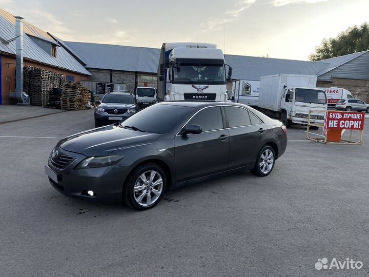 Toyota Camry 2.4 AT, 2006, 349 000 км