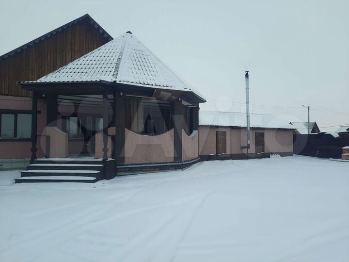 Дом 141 м² на участке 14,5 сот.