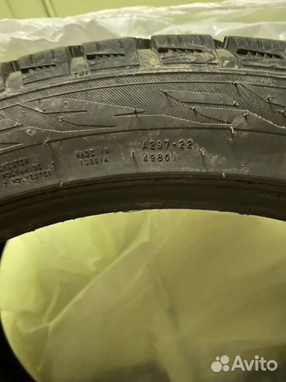 Nokian Tyres Hakkapeliitta R3 275/35 R20