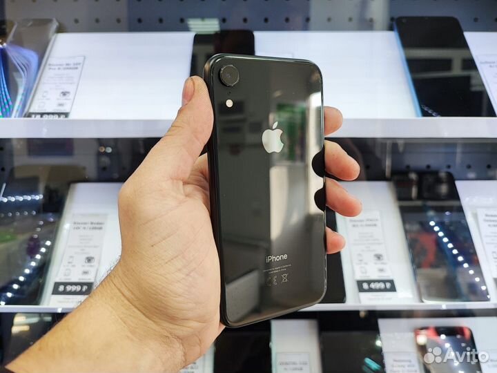 iPhone Xr, 64 ГБ
