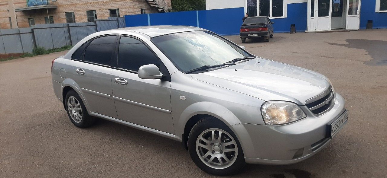 Chevrolet Lacetti: фото владельца