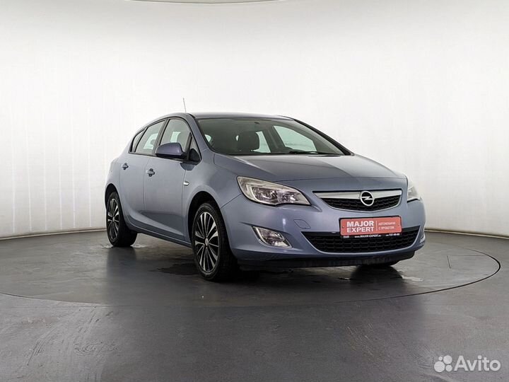 Opel Astra 1.6 AT, 2010, 131 160 км