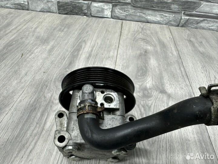Насос гидроусилителя руля Ford Focus 3 pnda 2012