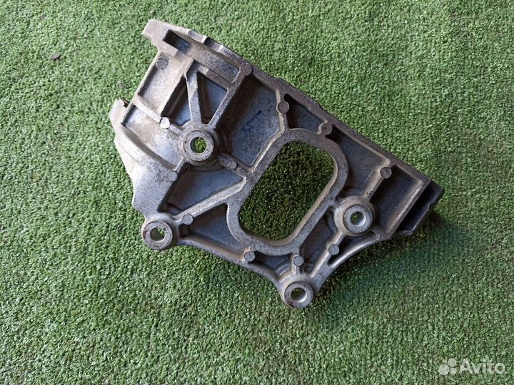 Кронштейн Chery Tiggo T11 1.6 2013