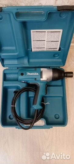 Гайковерт makita tw0350 практически новый