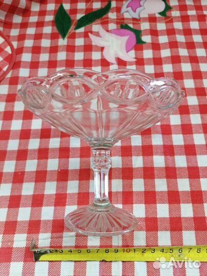 Ваза для фруктов на ножке. Винтаж. СССР