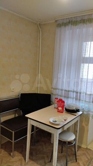 2-к. квартира, 57 м², 6/9 эт.