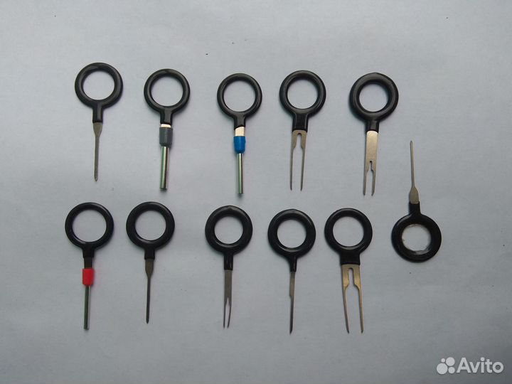 Набор для демонтажа клемм,разъемов электропроводки
