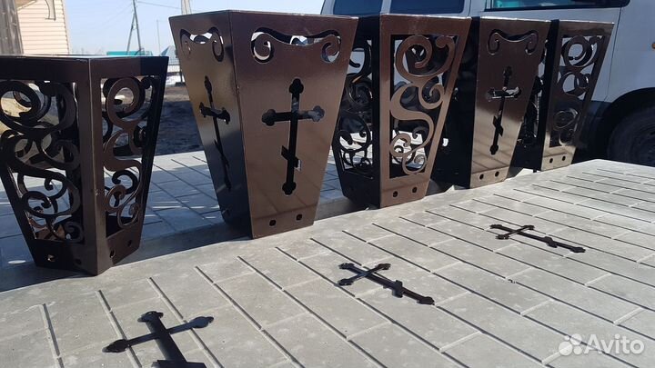 Изготовление: ворот, ритуальных оградок