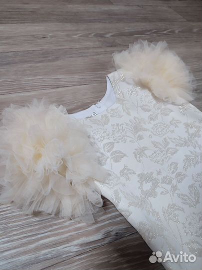 Праздничное платье для девочки
