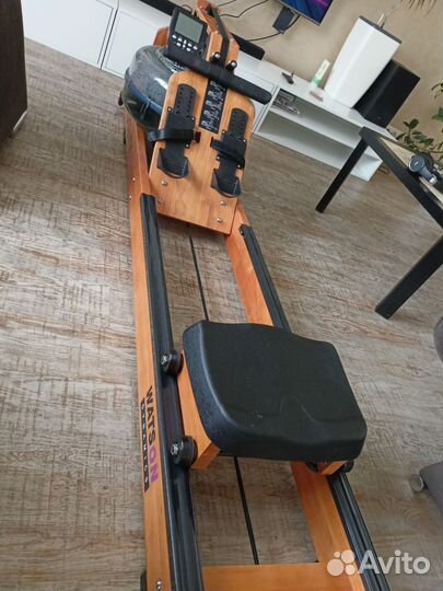 Гребной тренажер водный