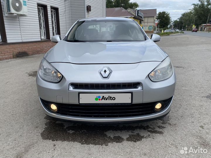 Renault Fluence 1.6 AT, 2010, 200 000 км