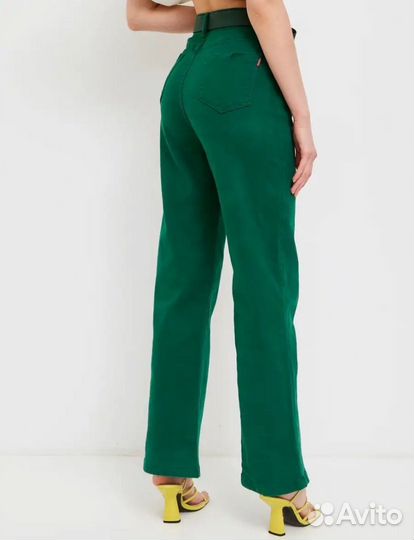 Джинсы трубы женские зеленые