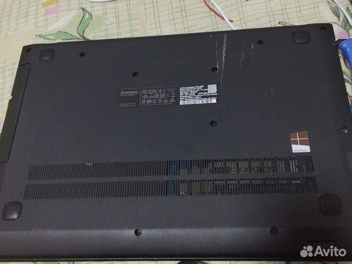 Ноутбук lenovo