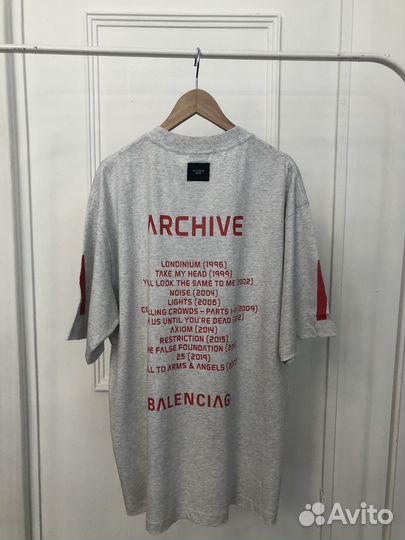 Футболка balenciaga archive music