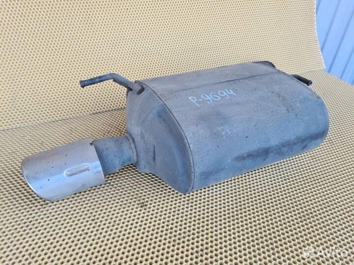 Глушитель задний правый Infiniti M25 M37 Q70 Y51