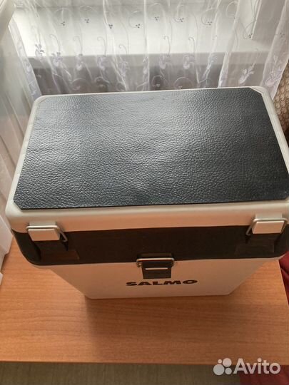 Рыболовный ящик