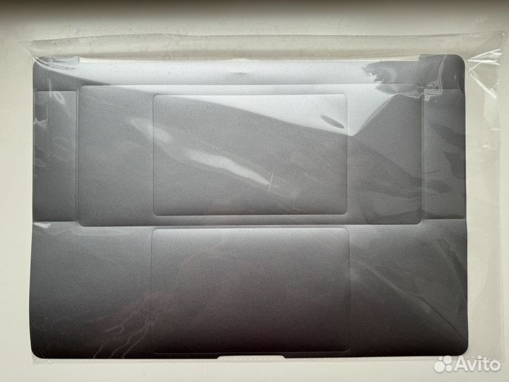 Защитные наклейки на топкейс MacBook Pro 16 Space