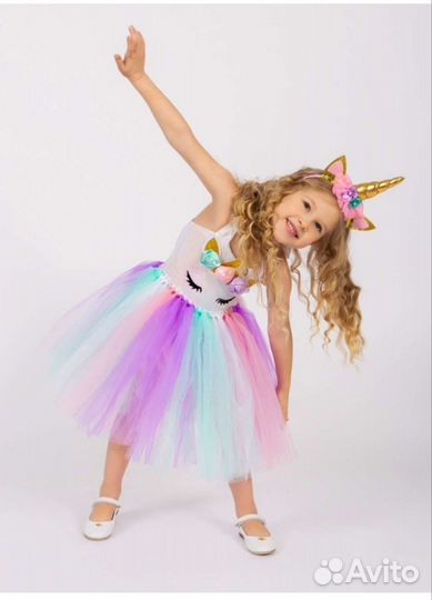 Платье для девочки единорог