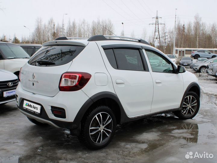 Renault Sandero Stepway 1.6 МТ, 2019, 90 000 км