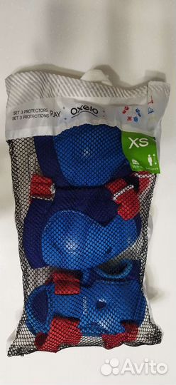 Ролики с комплектом защиты и шлемом