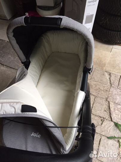 Коляска joie