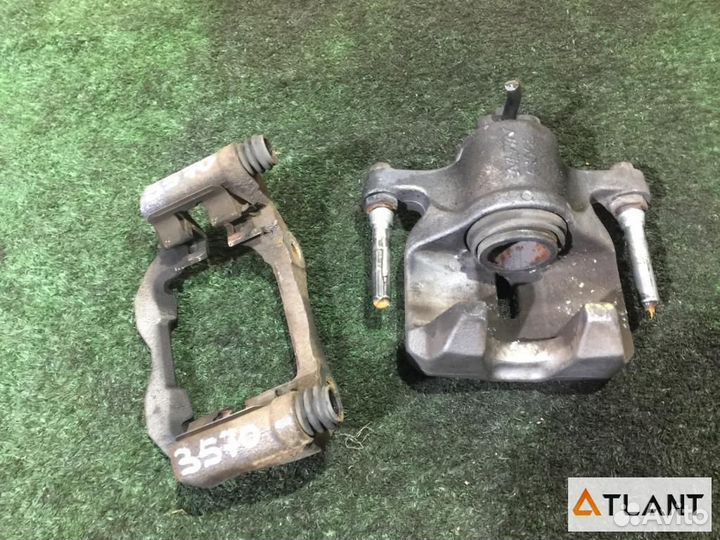 Суппорт задний правый honda stream