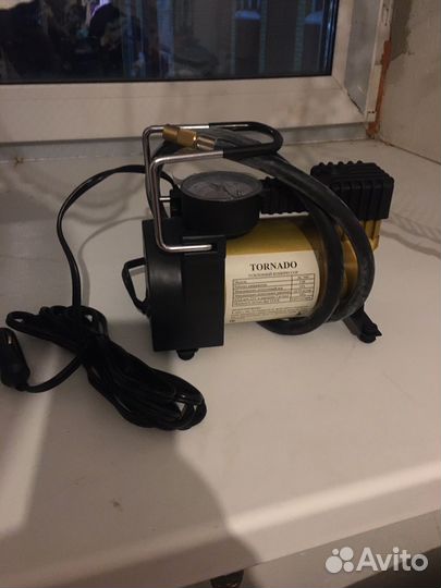 Компрессор автомобильный