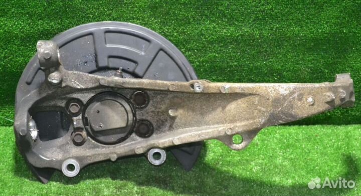 Ступица передняя Infiniti / Nissan M37 Q50 Y51