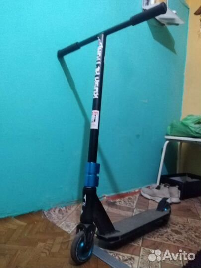 Трюковой самокат Rush Action