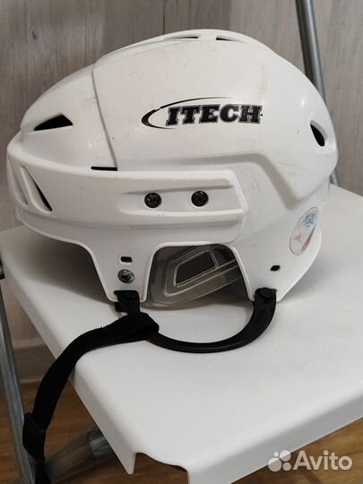 Шлем хоккейный itech